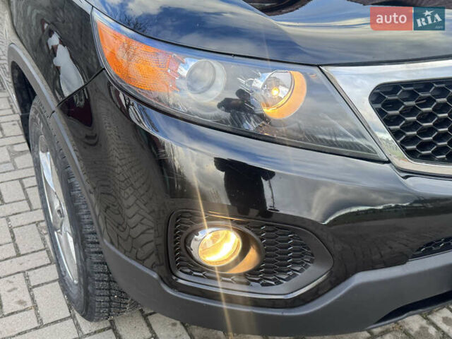 Черный Киа Соренто, объемом двигателя 2.2 л и пробегом 247 тыс. км за 11750 $, фото 17 на Automoto.ua