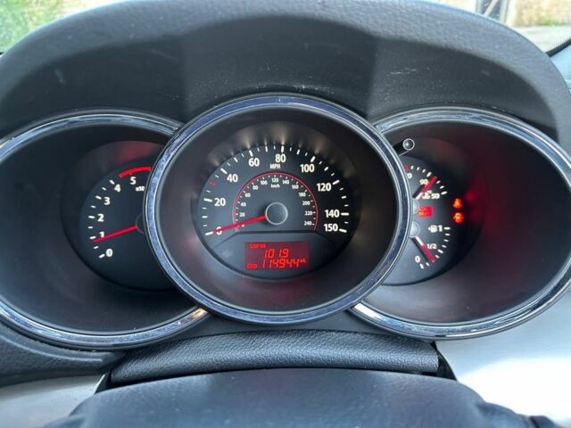 Черный Киа Соренто, объемом двигателя 2.2 л и пробегом 184 тыс. км за 3900 $, фото 1 на Automoto.ua