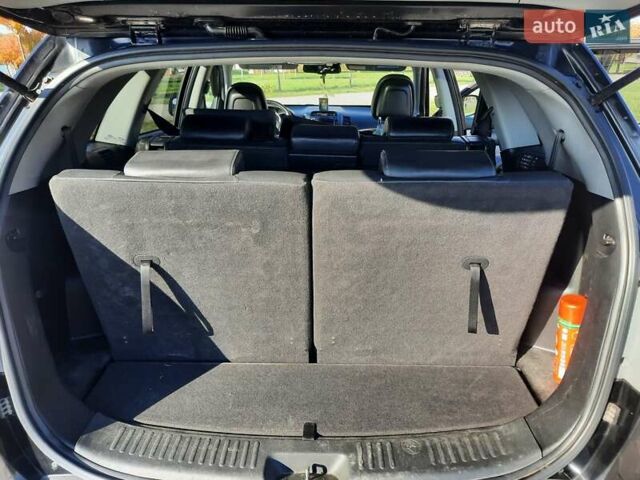 Чорний Кіа Соренто, об'ємом двигуна 2.36 л та пробігом 250 тис. км за 11000 $, фото 8 на Automoto.ua
