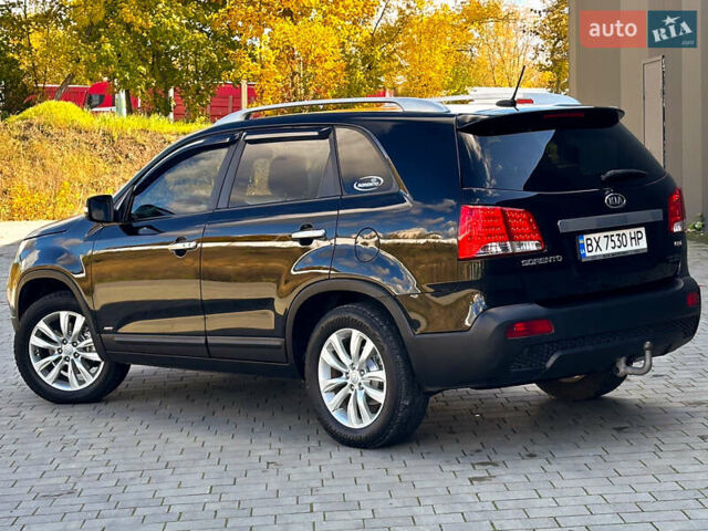 Чорний Кіа Соренто, об'ємом двигуна 2.2 л та пробігом 250 тис. км за 13333 $, фото 3 на Automoto.ua