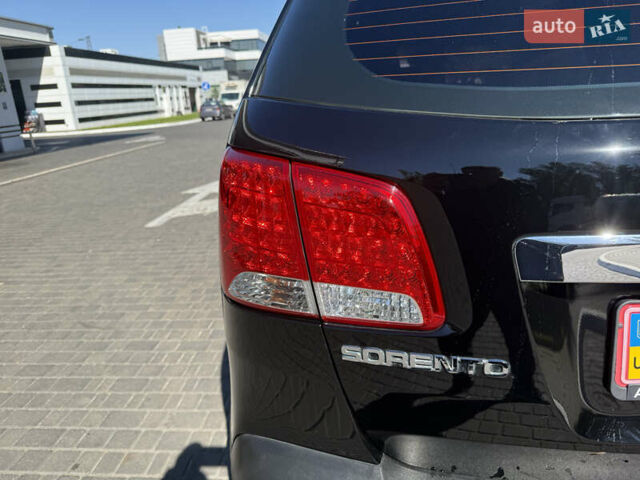 Черный Киа Соренто, объемом двигателя 2.2 л и пробегом 183 тыс. км за 13500 $, фото 9 на Automoto.ua