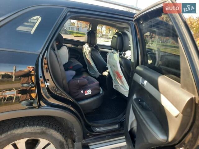 Чорний Кіа Соренто, об'ємом двигуна 2.36 л та пробігом 250 тис. км за 11000 $, фото 10 на Automoto.ua