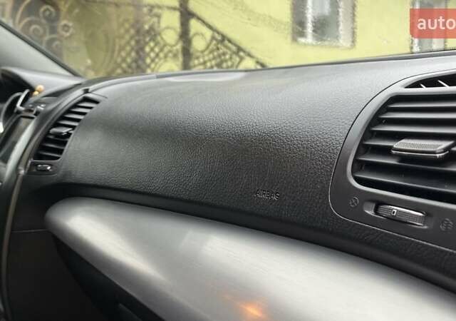 Черный Киа Соренто, объемом двигателя 2.2 л и пробегом 173 тыс. км за 13448 $, фото 56 на Automoto.ua