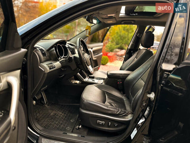 Чорний Кіа Соренто, об'ємом двигуна 2.2 л та пробігом 250 тис. км за 12999 $, фото 8 на Automoto.ua