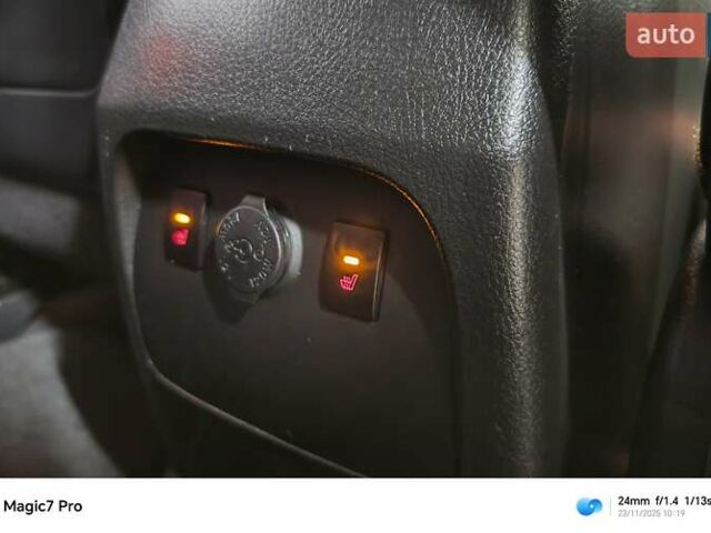 Чорний Кіа Соренто, об'ємом двигуна 0 л та пробігом 194 тис. км за 14800 $, фото 36 на Automoto.ua