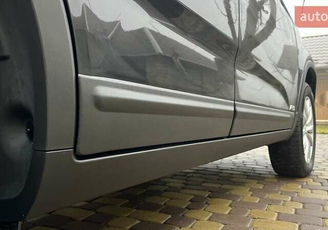 Черный Киа Соренто, объемом двигателя 2.2 л и пробегом 173 тыс. км за 13448 $, фото 40 на Automoto.ua