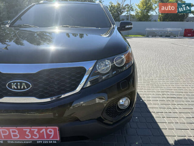 Черный Киа Соренто, объемом двигателя 2.2 л и пробегом 183 тыс. км за 13500 $, фото 4 на Automoto.ua