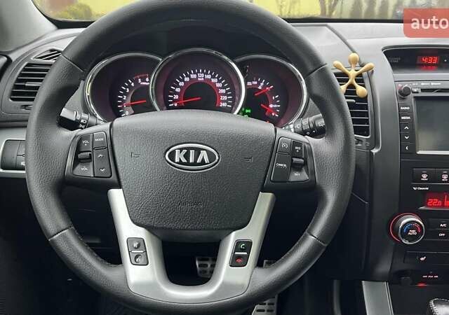 Черный Киа Соренто, объемом двигателя 2.2 л и пробегом 173 тыс. км за 13448 $, фото 50 на Automoto.ua