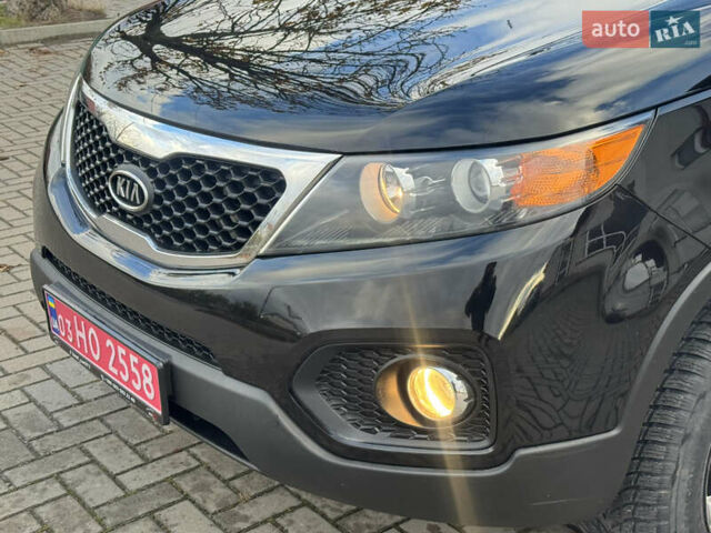 Черный Киа Соренто, объемом двигателя 2.2 л и пробегом 247 тыс. км за 11750 $, фото 22 на Automoto.ua