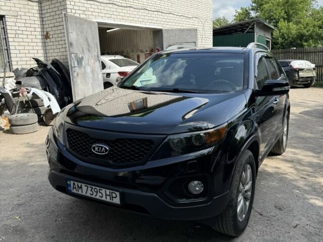 Чорний Кіа Соренто, об'ємом двигуна 2.2 л та пробігом 157 тис. км за 16000 $, фото 3 на Automoto.ua