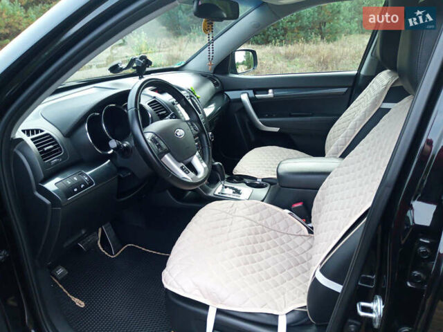Черный Киа Соренто, объемом двигателя 2.2 л и пробегом 123 тыс. км за 13800 $, фото 14 на Automoto.ua