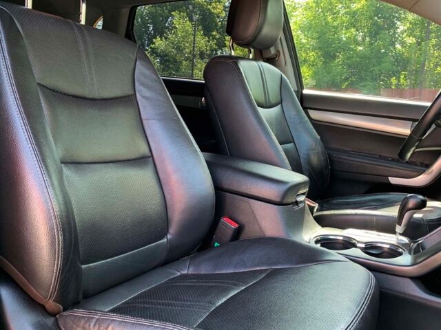 Черный Киа Соренто, объемом двигателя 2.2 л и пробегом 257 тыс. км за 13850 $, фото 20 на Automoto.ua