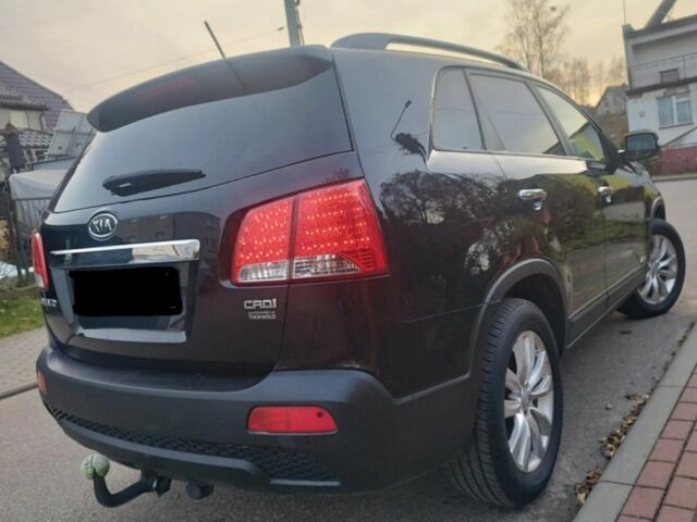 Черный Киа Соренто, объемом двигателя 0 л и пробегом 235 тыс. км за 11550 $, фото 3 на Automoto.ua