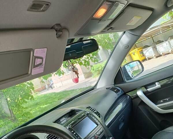 Черный Киа Соренто, объемом двигателя 2.2 л и пробегом 316 тыс. км за 12100 $, фото 12 на Automoto.ua