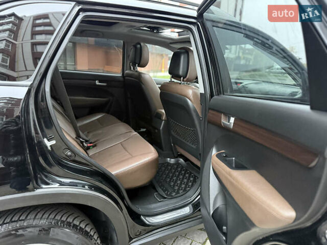 Чорний Кіа Соренто, об'ємом двигуна 2.2 л та пробігом 215 тис. км за 13150 $, фото 42 на Automoto.ua