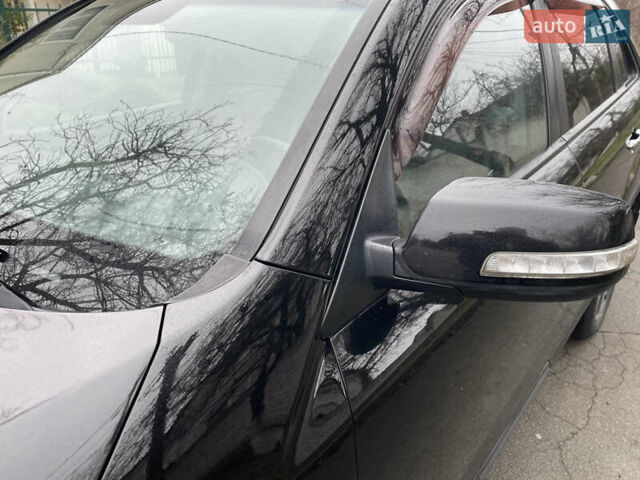 Чорний Кіа Соренто, об'ємом двигуна 2.2 л та пробігом 247 тис. км за 11999 $, фото 10 на Automoto.ua