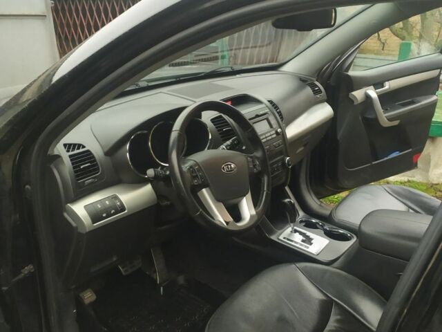 Чорний Кіа Соренто, об'ємом двигуна 2.4 л та пробігом 127 тис. км за 12000 $, фото 2 на Automoto.ua