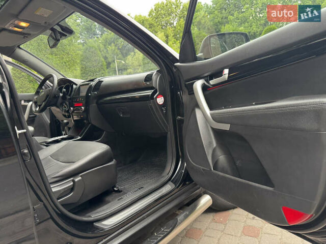 Черный Киа Соренто, объемом двигателя 2.2 л и пробегом 232 тыс. км за 12999 $, фото 56 на Automoto.ua