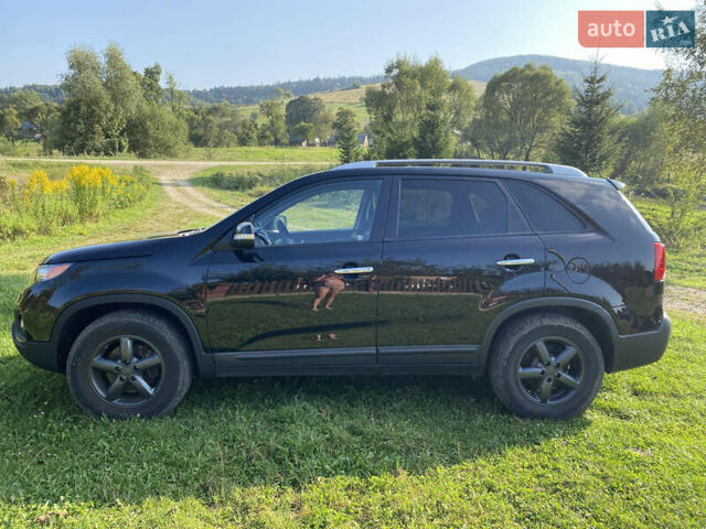 Чорний Кіа Соренто, об'ємом двигуна 2.2 л та пробігом 267 тис. км за 12800 $, фото 6 на Automoto.ua