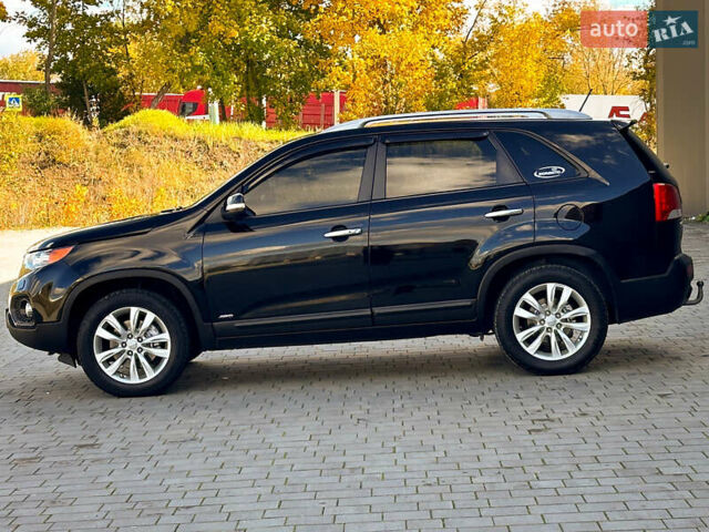Чорний Кіа Соренто, об'ємом двигуна 2.2 л та пробігом 250 тис. км за 13333 $, фото 6 на Automoto.ua