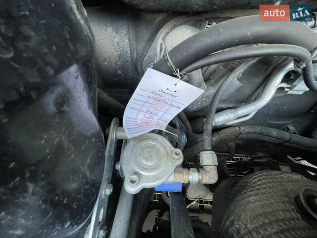 Черный Киа Соренто, объемом двигателя 2.4 л и пробегом 100 тыс. км за 11500 $, фото 26 на Automoto.ua