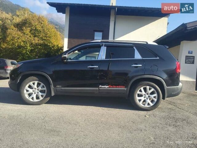 Черный Киа Соренто, объемом двигателя 2.2 л и пробегом 242 тыс. км за 13700 $, фото 10 на Automoto.ua