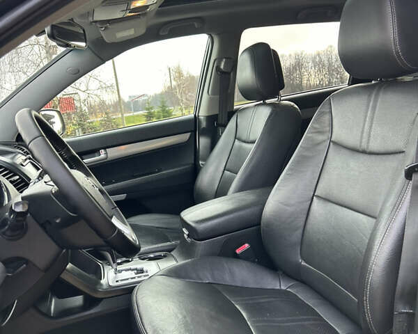 Черный Киа Соренто, объемом двигателя 2.2 л и пробегом 215 тыс. км за 13700 $, фото 54 на Automoto.ua
