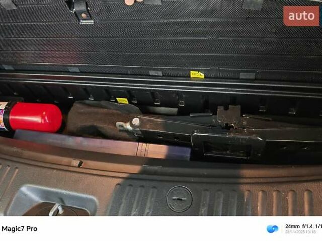 Чорний Кіа Соренто, об'ємом двигуна 0 л та пробігом 194 тис. км за 14800 $, фото 37 на Automoto.ua