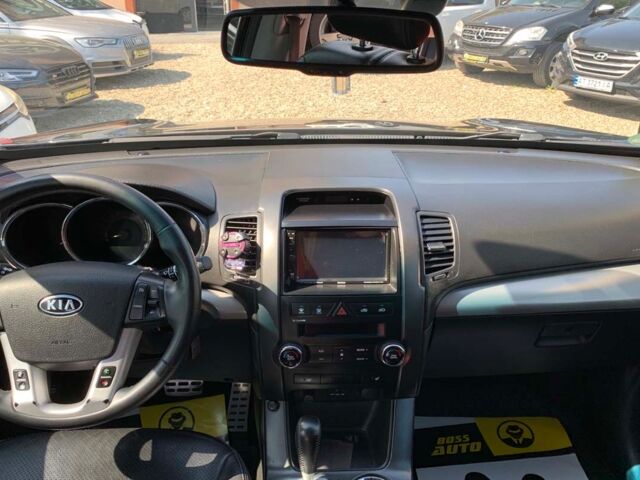 Черный Киа Соренто, объемом двигателя 2.2 л и пробегом 257 тыс. км за 13850 $, фото 16 на Automoto.ua