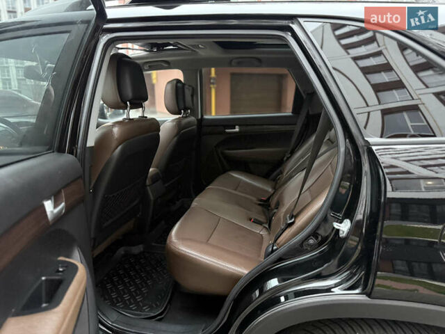 Чорний Кіа Соренто, об'ємом двигуна 2.2 л та пробігом 215 тис. км за 13150 $, фото 38 на Automoto.ua