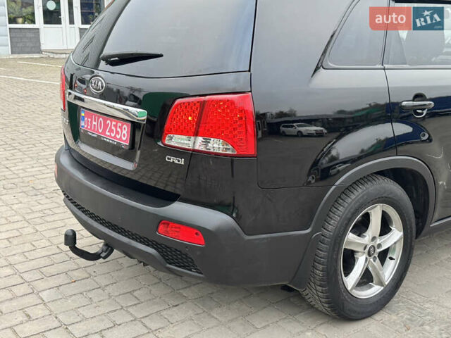 Чорний Кіа Соренто, об'ємом двигуна 2.2 л та пробігом 247 тис. км за 11250 $, фото 27 на Automoto.ua