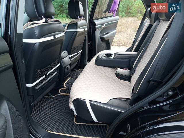 Черный Киа Соренто, объемом двигателя 2.2 л и пробегом 123 тыс. км за 13800 $, фото 10 на Automoto.ua