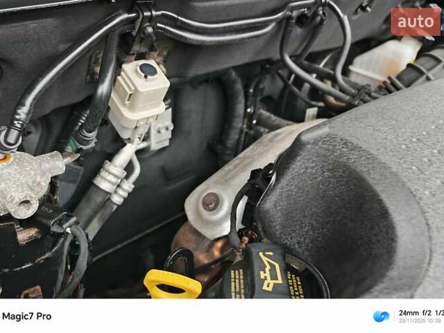 Чорний Кіа Соренто, об'ємом двигуна 0 л та пробігом 194 тис. км за 14800 $, фото 21 на Automoto.ua