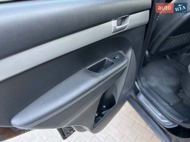 Черный Киа Соренто, объемом двигателя 2.4 л и пробегом 186 тыс. км за 13800 $, фото 39 на Automoto.ua