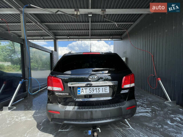 Черный Киа Соренто, объемом двигателя 2.4 л и пробегом 100 тыс. км за 11500 $, фото 3 на Automoto.ua