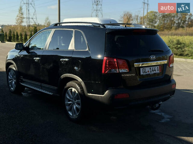 Черный Киа Соренто, объемом двигателя 2.2 л и пробегом 207 тыс. км за 13700 $, фото 3 на Automoto.ua
