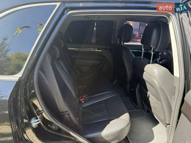 Черный Киа Соренто, объемом двигателя 2.2 л и пробегом 183 тыс. км за 13500 $, фото 14 на Automoto.ua