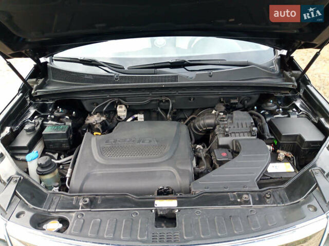 Черный Киа Соренто, объемом двигателя 2.2 л и пробегом 123 тыс. км за 13800 $, фото 4 на Automoto.ua