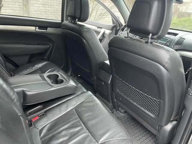 Черный Киа Соренто, объемом двигателя 2.2 л и пробегом 247 тыс. км за 11999 $, фото 12 на Automoto.ua