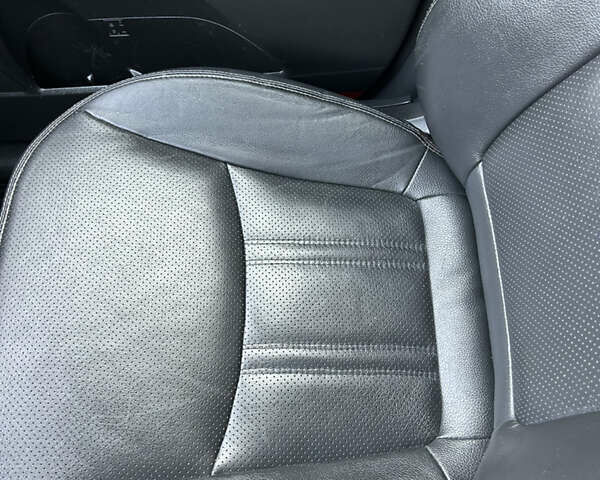 Черный Киа Соренто, объемом двигателя 2.2 л и пробегом 215 тыс. км за 13700 $, фото 96 на Automoto.ua