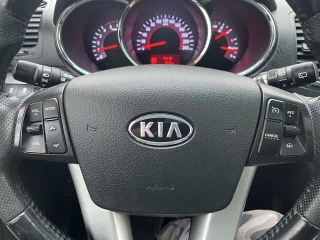 Черный Киа Соренто, объемом двигателя 2.2 л и пробегом 247 тыс. км за 11999 $, фото 19 на Automoto.ua