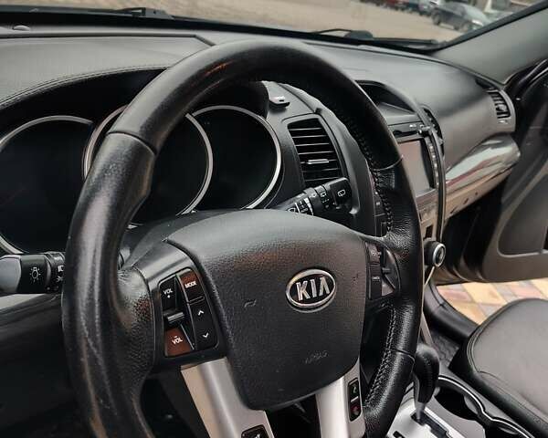 Черный Киа Соренто, объемом двигателя 2.2 л и пробегом 236 тыс. км за 12200 $, фото 17 на Automoto.ua