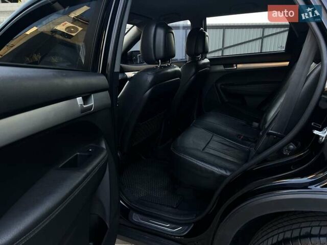 Черный Киа Соренто, объемом двигателя 2.4 л и пробегом 186 тыс. км за 13800 $, фото 43 на Automoto.ua