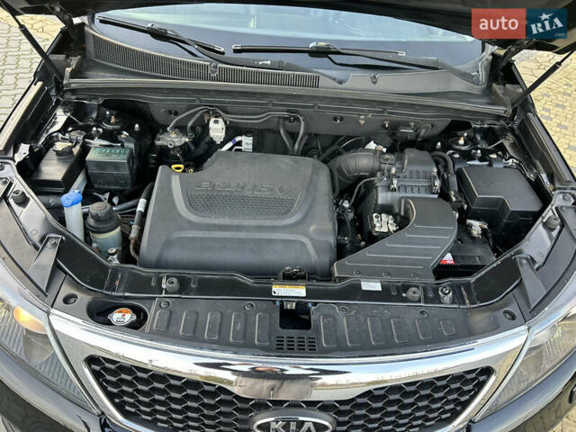 Черный Киа Соренто, объемом двигателя 2.2 л и пробегом 215 тыс. км за 13700 $, фото 104 на Automoto.ua