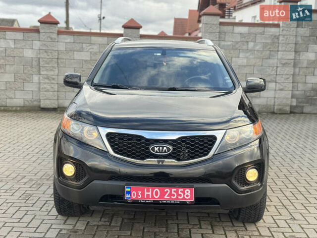 Черный Киа Соренто, объемом двигателя 2.2 л и пробегом 247 тыс. км за 11750 $, фото 1 на Automoto.ua