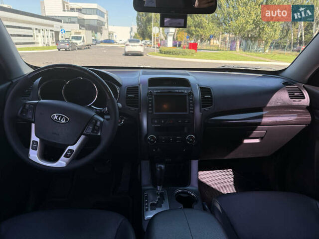 Черный Киа Соренто, объемом двигателя 2.2 л и пробегом 183 тыс. км за 13500 $, фото 18 на Automoto.ua