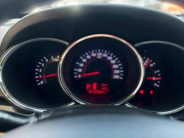 Чорний Кіа Соренто, об'ємом двигуна 2.2 л та пробігом 255 тис. км за 14500 $, фото 12 на Automoto.ua