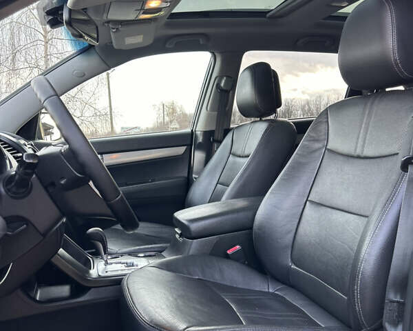 Черный Киа Соренто, объемом двигателя 2.2 л и пробегом 215 тыс. км за 13700 $, фото 79 на Automoto.ua