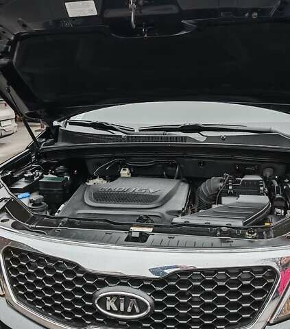 Чорний Кіа Соренто, об'ємом двигуна 0 л та пробігом 194 тис. км за 14800 $, фото 22 на Automoto.ua