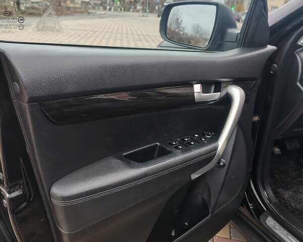 Черный Киа Соренто, объемом двигателя 2.2 л и пробегом 236 тыс. км за 12200 $, фото 18 на Automoto.ua